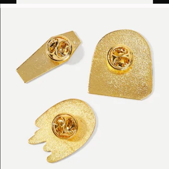 LAST SET SALE Spooky 3 Pin Set 🎃HALLOWEEN🎃 - Picture 3 of 3